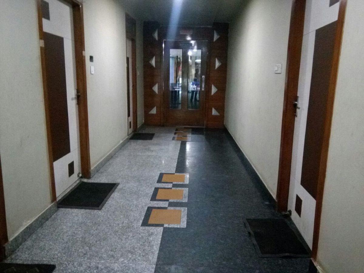Hotel Shree Pushpak Raigarh Esterno foto